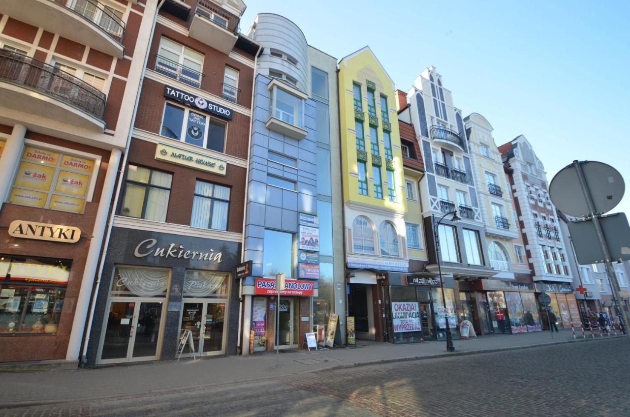 -- Manhattan -- Centrum -- Starowka -- Kolobrzeg Ngoại thất bức ảnh